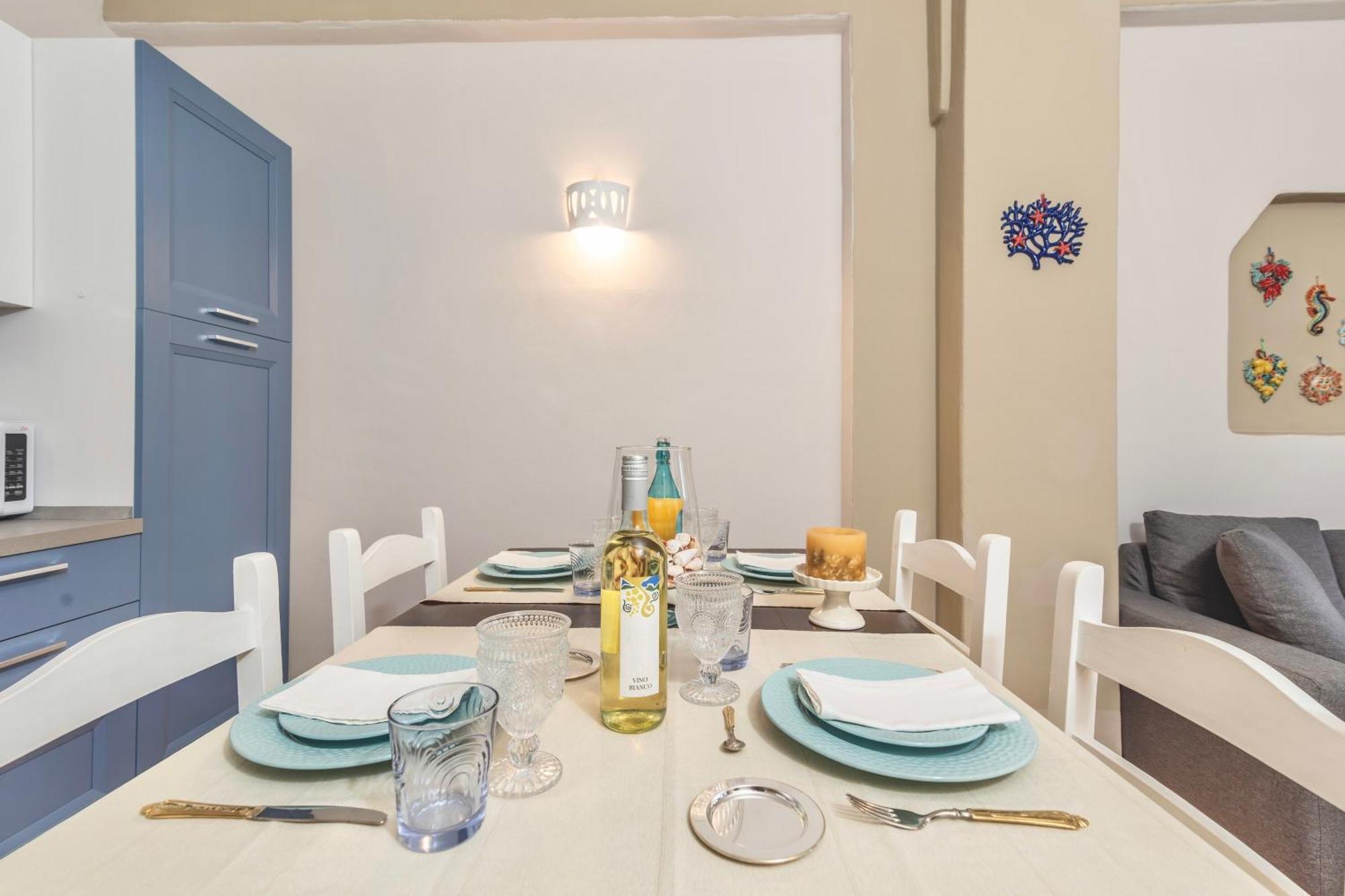 Apartamento La Dimora Di Amaranta Baja Cerdeña Exterior foto