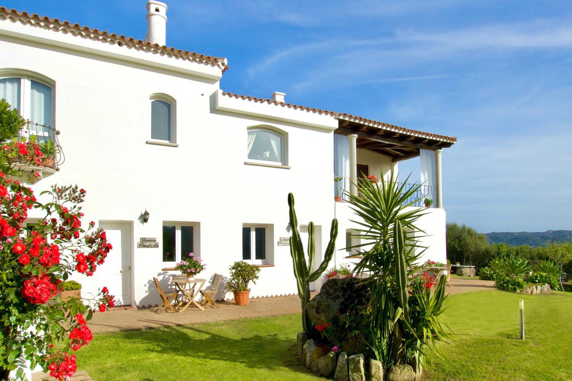 Apartamento La Dimora Di Amaranta Baja Cerdeña Exterior foto