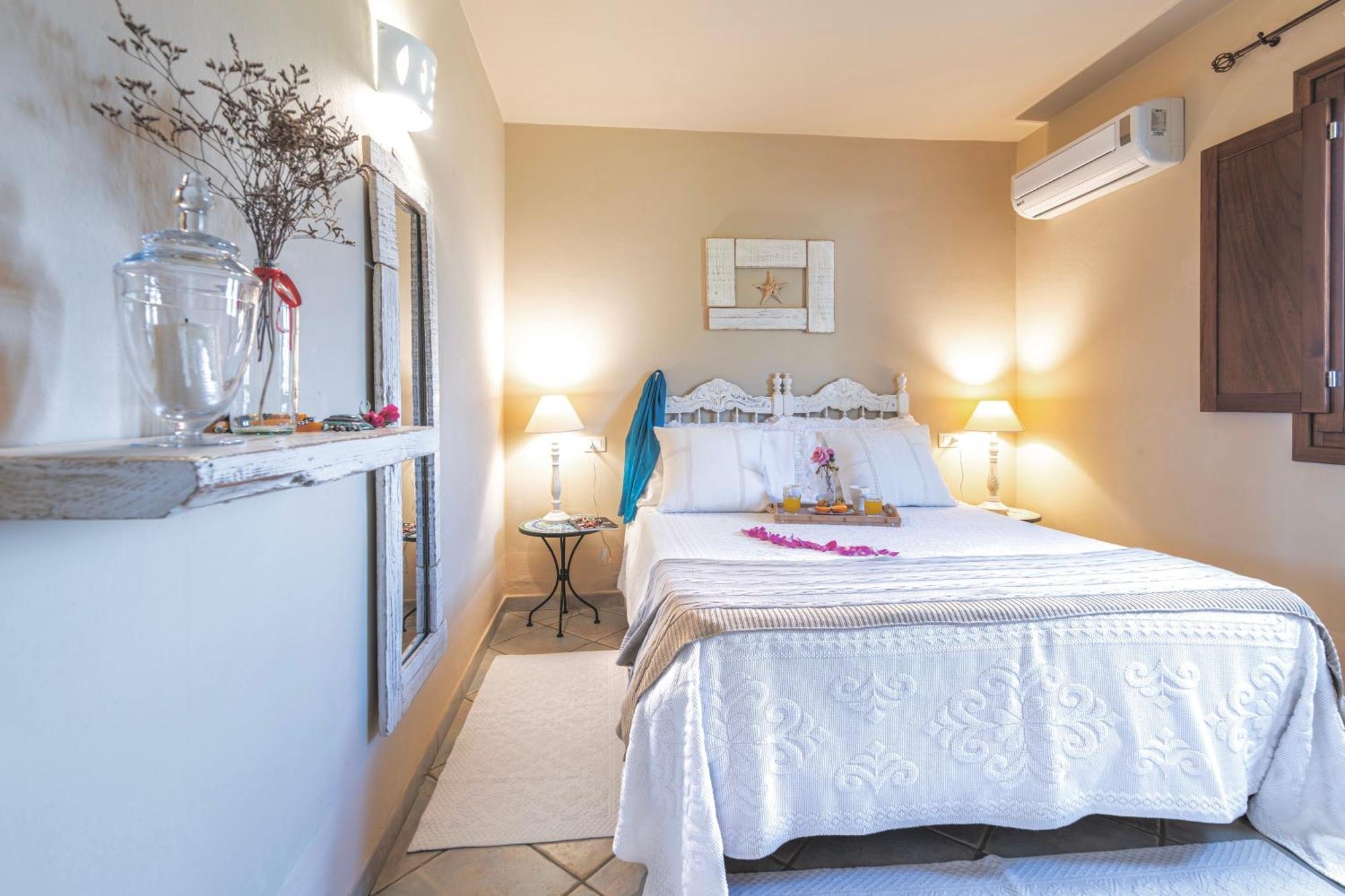 Apartamento La Dimora Di Amaranta Baja Cerdeña Exterior foto