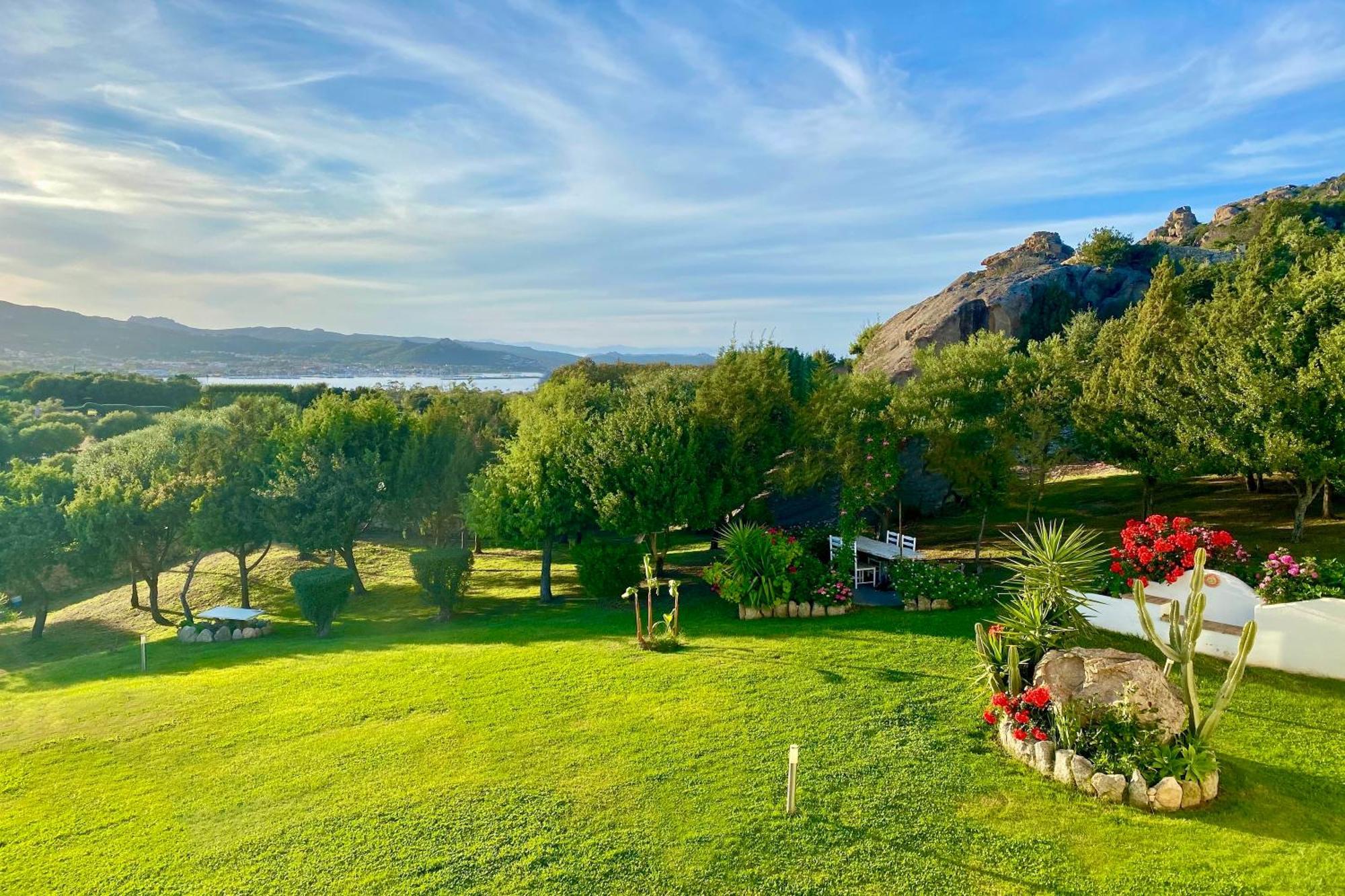 Apartamento La Dimora Di Amaranta Baja Cerdeña Exterior foto